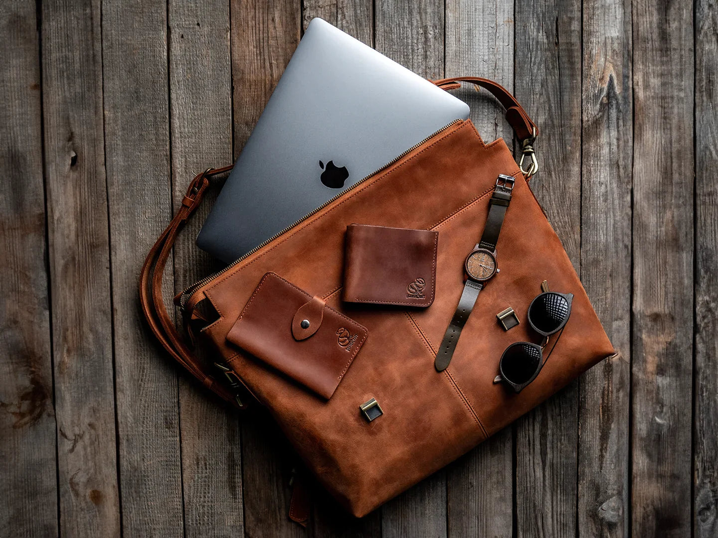 Leather bag for daily use