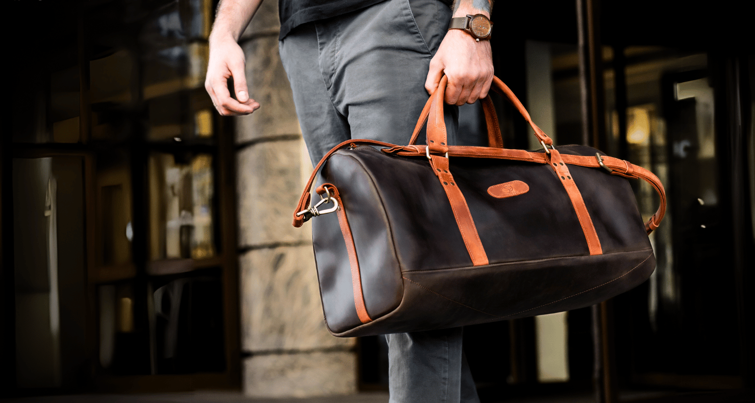 Leather travel bag