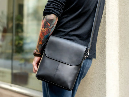 Grip – Leather Flap Over Shoulder Bag for Men, Black